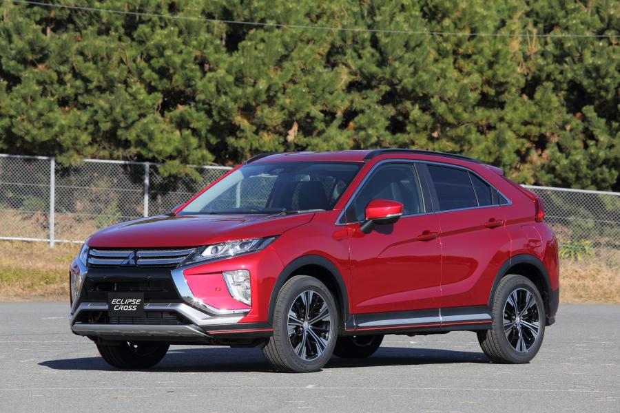  Mitsubishi Eclipse Cross 2017 года  (JP) (фото 13 из 41)